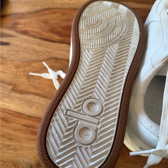 Alo yoga White Low-Top Running shoes size 11,5 for men brand new - Picture 7 of 11